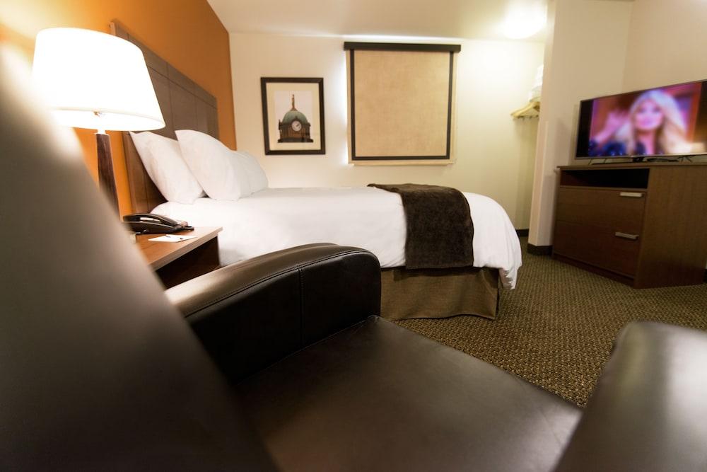 My Place Hotel-pittsburgh North/monaca, Pa Hotel 2*
